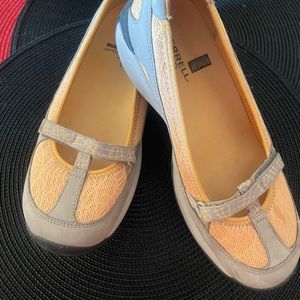 NWOB Merrells Perfect Walking Leisure Flats w Adjustable Velcro Vamp Strap 8M